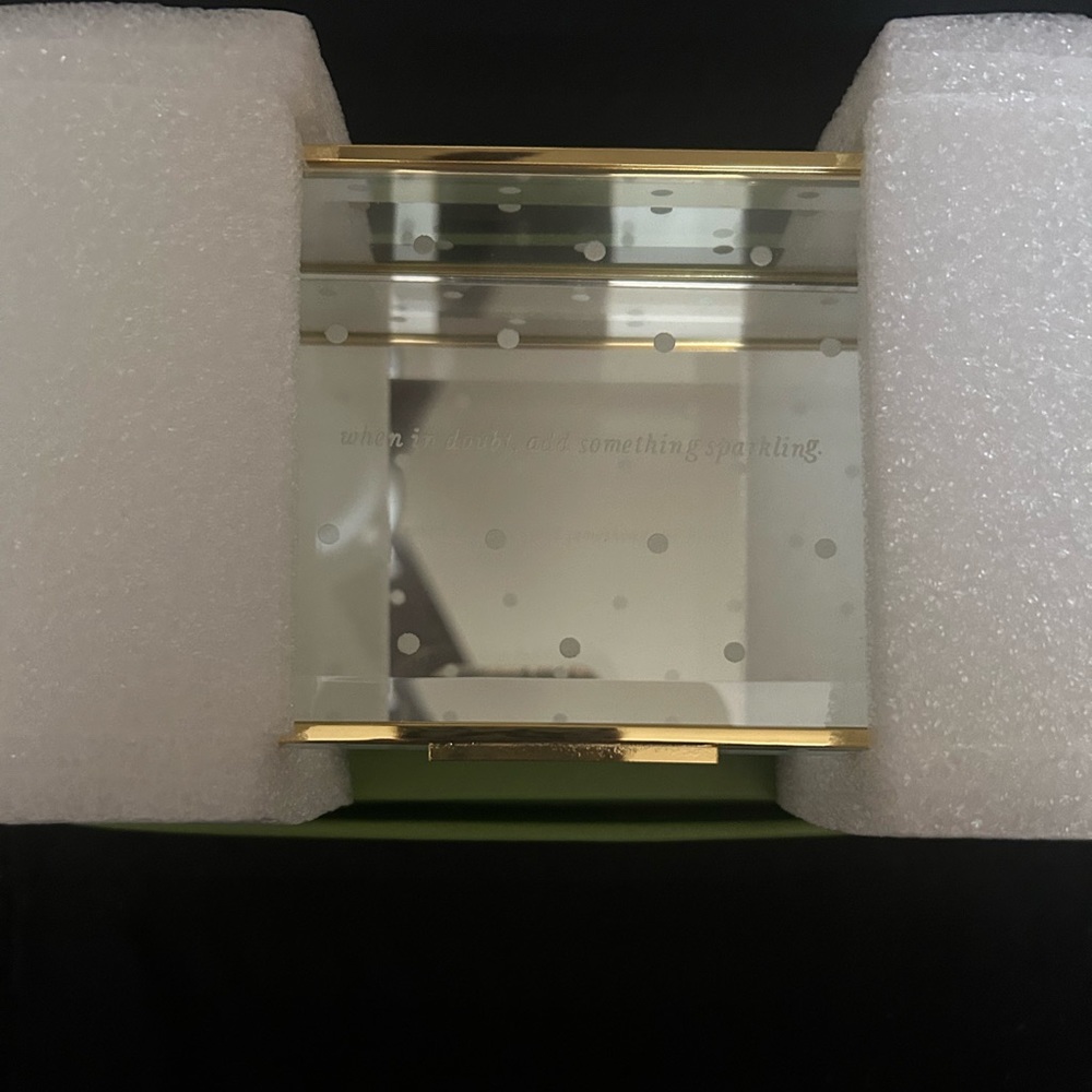 Kate Spade Out of the Box Larabee Dot Jewelry Box